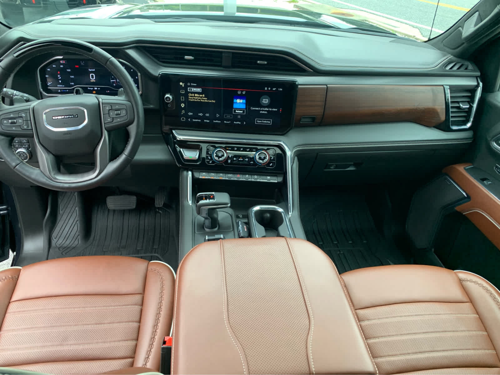 Used 2024 GMC Sierra 1500 Denali Ultimate AWD/4WD image 10