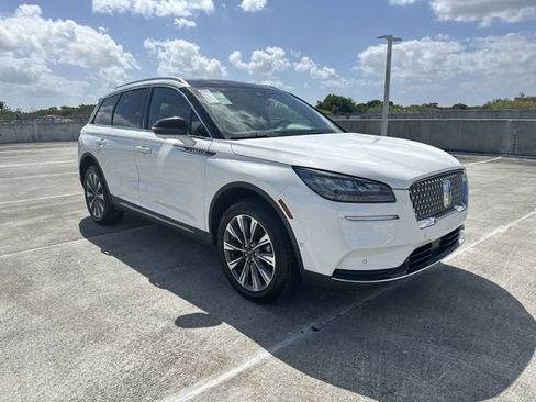 Used 2022 Lincoln Corsair Reserve w/ Equipment Group 201A FWD image 19