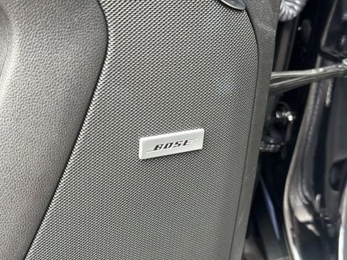 Used 2021 GMC Yukon XL Denali w/ Denali Premium Package image 16