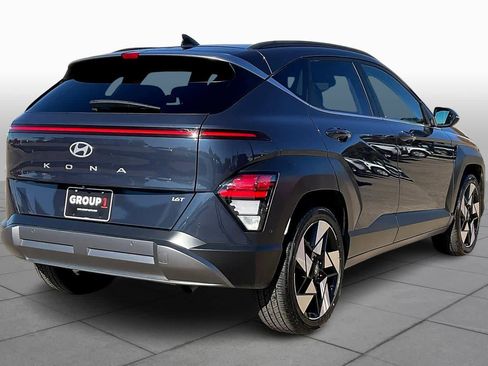 Used 2024 Hyundai Kona Limited image 11