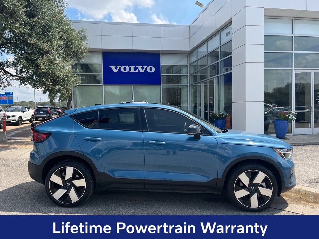 Certified 2023 Volvo C40 P8 Recharge Ultimate AWD/4WD image 8