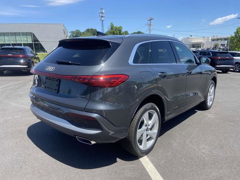 New 2025 Audi Q5 Premium Plus image 9