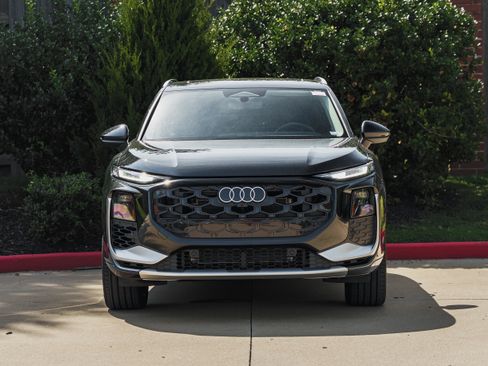 Certified 2026 Audi Q3 quattro 2.0T AWD/4WD image 28