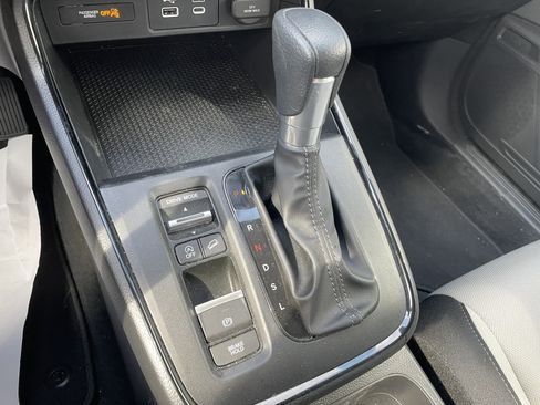 Used 2024 Honda CR-V EX image 17