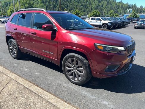 Used 2020 Jeep Cherokee High Altitude AWD/4WD image 3
