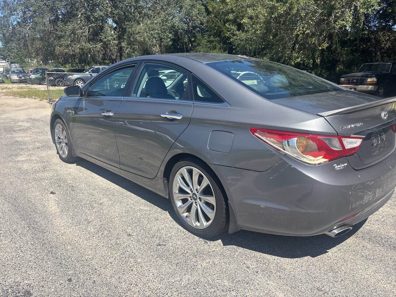 Used 2012 Hyundai Sonata SE FWD image 4