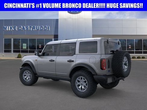 New 2025 Ford Bronco Badlands AWD/4WD image 4