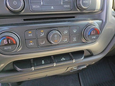 Used 2019 Chevrolet Silverado 1500 LT w/ All Star Edition AWD/4WD image 33