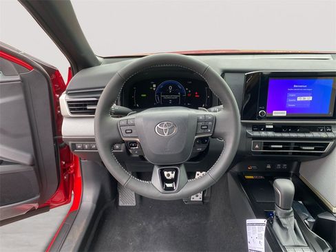 New 2026 Toyota Camry SE image 12