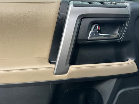 Used 2021 Toyota 4Runner SR5 image 14