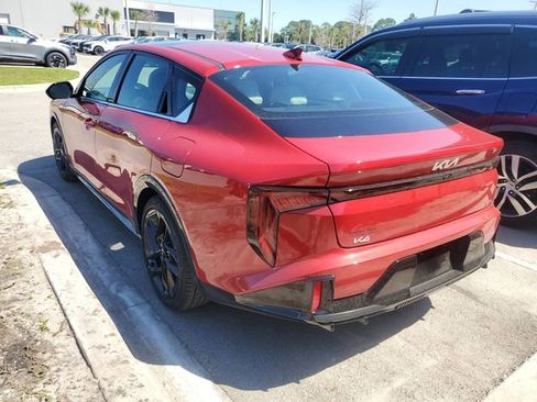 Certified 2025 Kia K4 GT-Line Turbo image 4