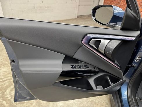 Used 2026 BMW X3 xDrive30 w/ Premium Package image 10