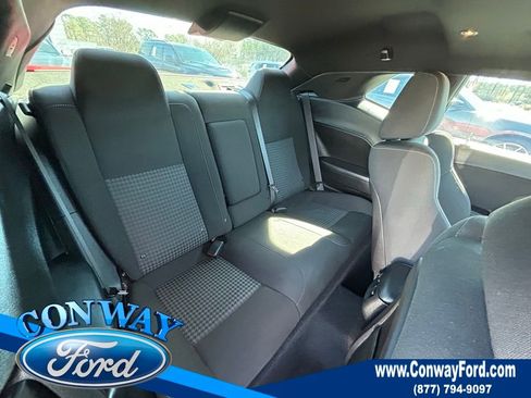 Used 2022 Dodge Challenger GT image 16