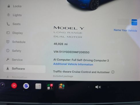 Used 2021 Tesla Model Y Long Range AWD/4WD image 25