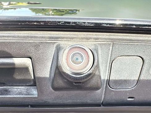 Used 2022 BMW Z4 sDrive30i w/ M Sport Package image 24