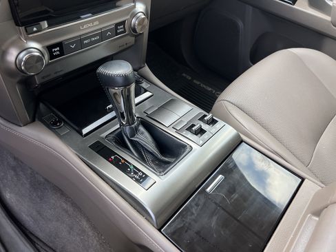 Used 2016 Lexus GX 460 w/ Navigation Package AWD/4WD image 26