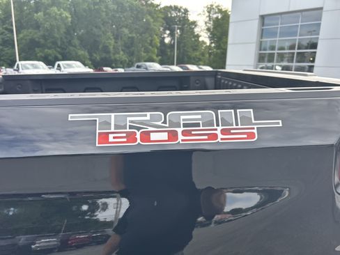 Certified 2024 Chevrolet Silverado 1500 LT Trail Boss w/ LT Trail Boss Premium Package AWD/4WD image 7