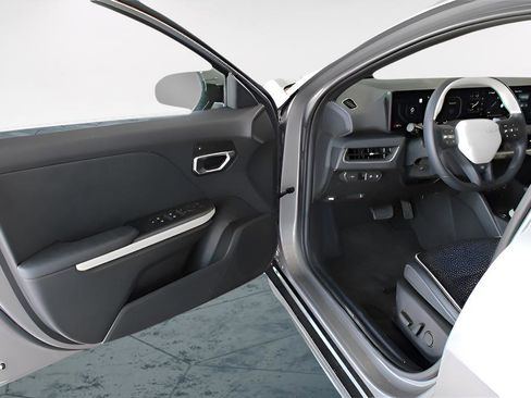 New 2025 Kia K4 GT-Line image 26