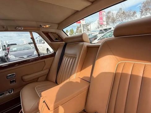 Used 1988 Rolls-Royce Silver Spur image 8