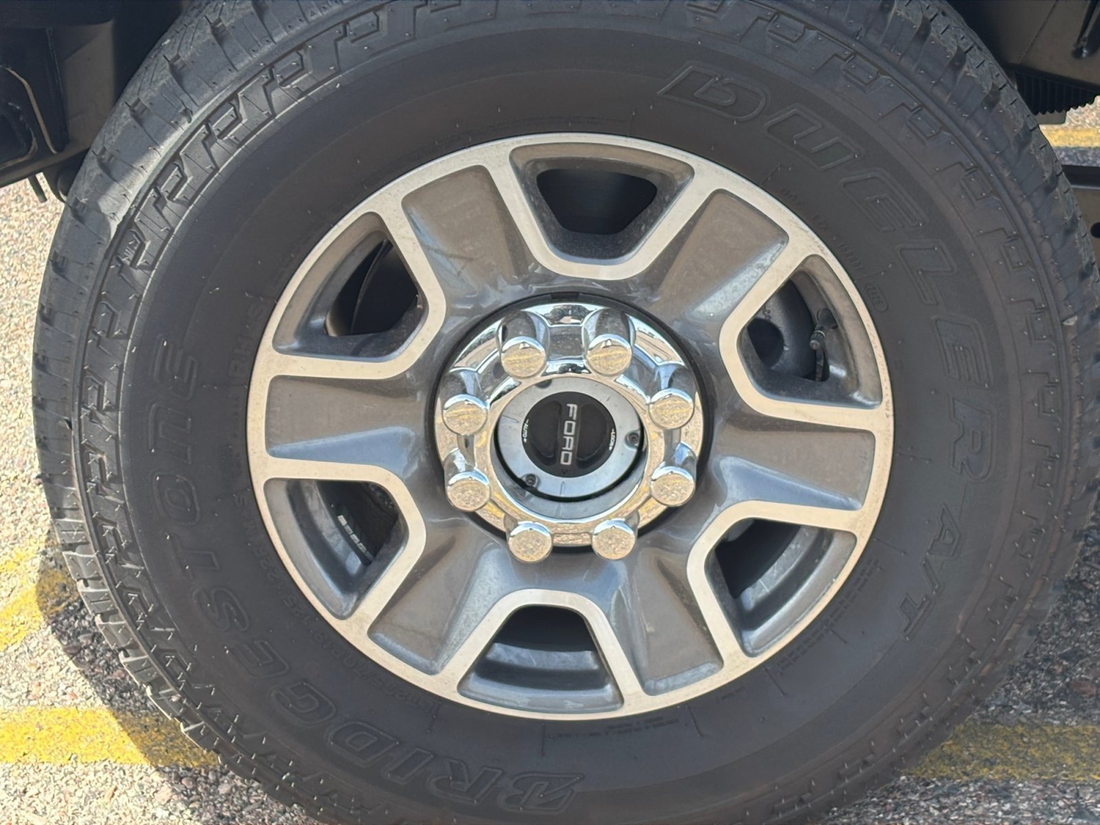 New 2025 Ford F250 XLT w/ FX4 Off-Road Package AWD/4WD image 25