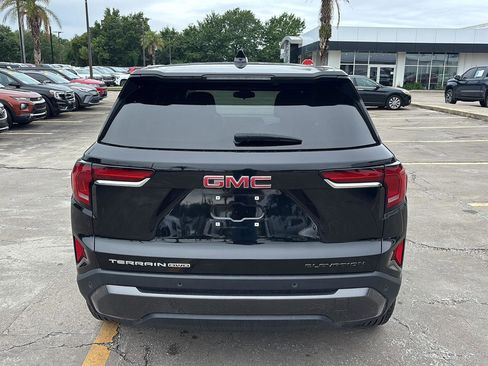 Used 2025 GMC Terrain Elevation AWD/4WD image 6