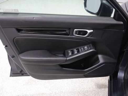Used 2024 Honda Civic Sport Touring image 12