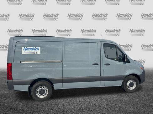 Used 2025 Mercedes-Benz Sprinter 2500 image 6