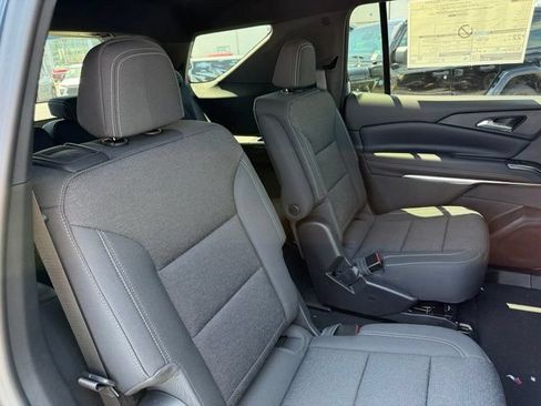 New 2026 Chevrolet Traverse LT w/ Driver Confidence Package FWD image 12