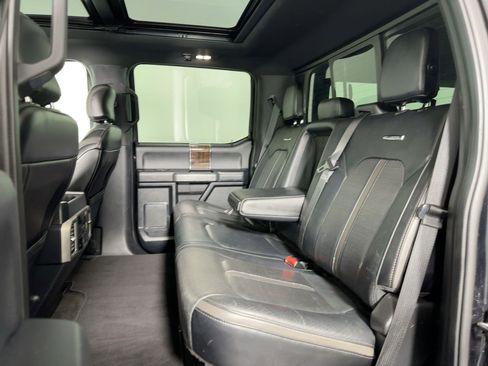 Used 2017 Ford F250 Platinum w/ Platinum Ultimate Package image 13