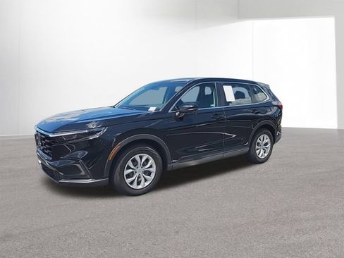 Used 2023 Honda CR-V LX image 4