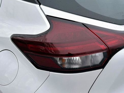 Certified 2022 Nissan Kicks SV image 11