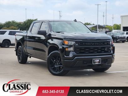 Used 2025 Chevrolet Silverado 1500 Custom w/ LPO, Dark Essentials Package