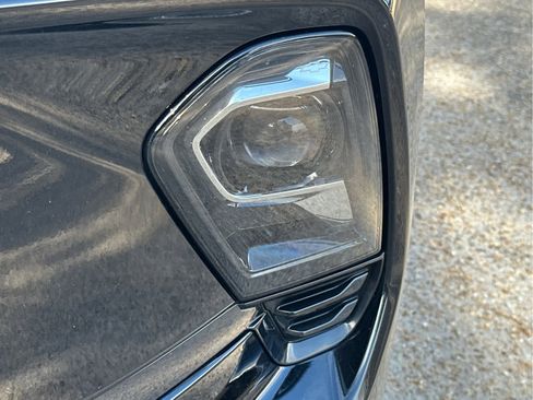 Certified 2024 Chevrolet Blazer RS w/ Driver Confidence II Package image 10