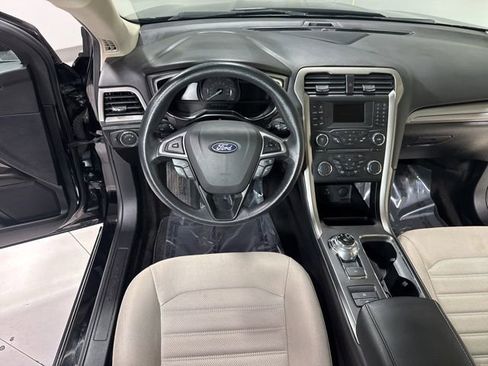 Used 2018 Ford Fusion S image 14