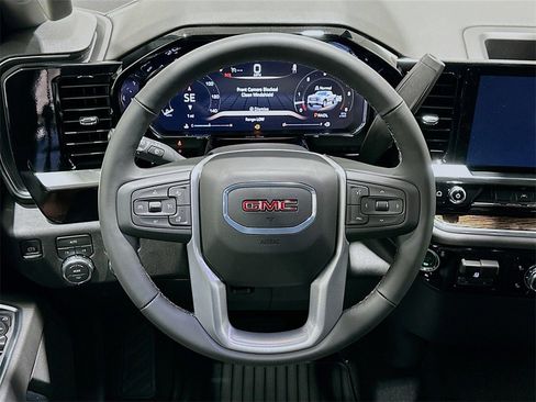 New 2026 GMC Sierra 1500 Elevation image 11