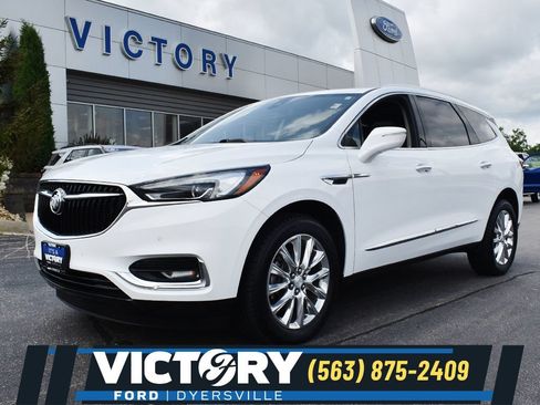 Used 2018 Buick Enclave Premium w/ Trailering Package AWD/4WD image 1