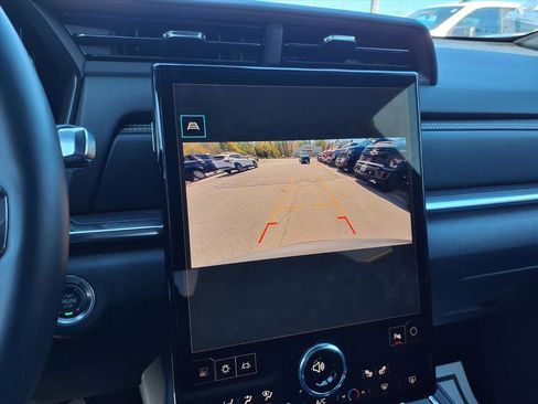 Used 2025 GMC Terrain Elevation image 21