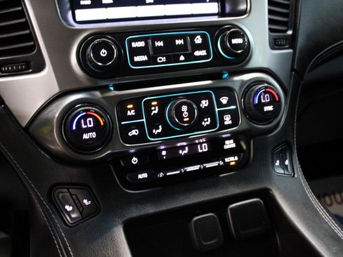 Used 2017 Chevrolet Tahoe LT image 21