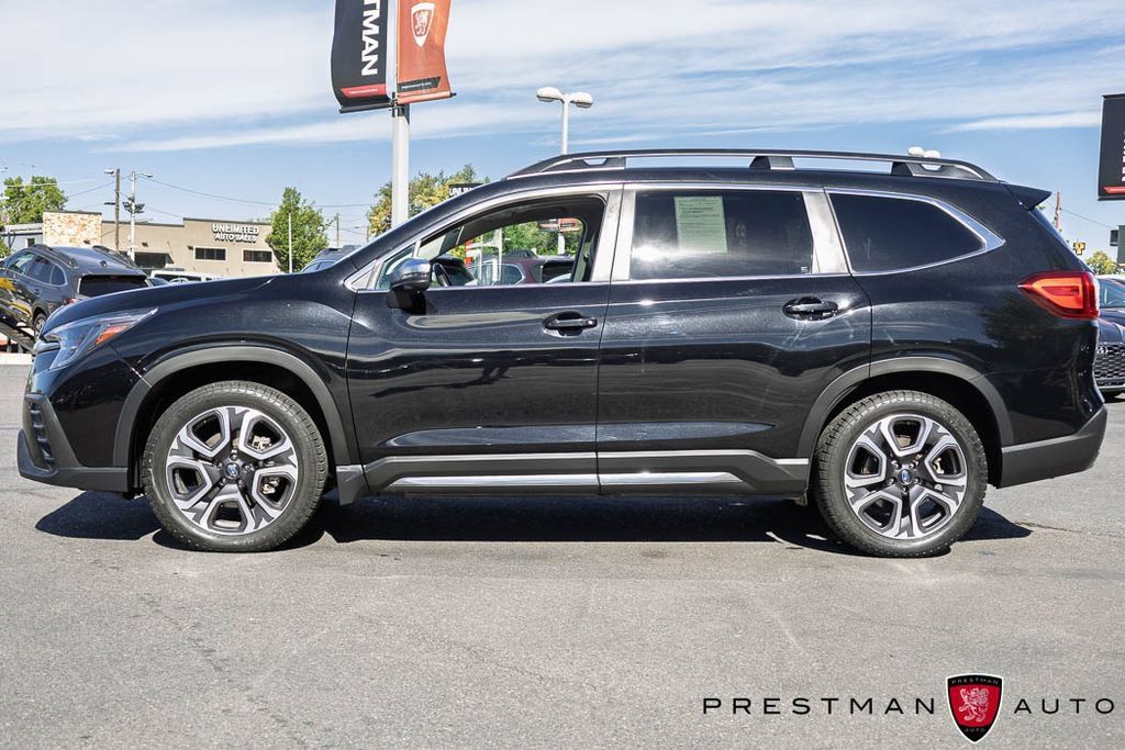 Used 2023 Subaru Ascent Limited w/ Technology Package AWD/4WD image 18
