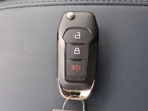 New 2026 Ford Maverick XL image 25