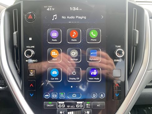 Used 2024 Subaru Crosstrek 2.0i Premium image 20