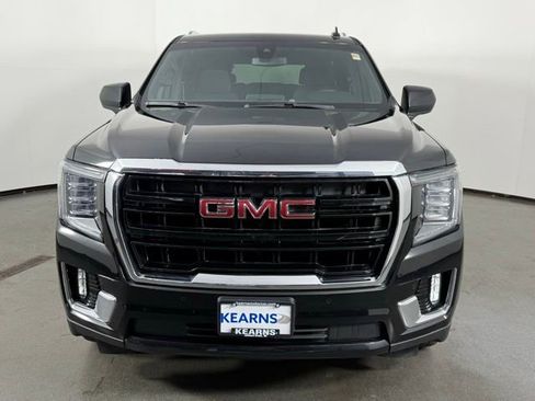 Used 2022 GMC Yukon SLE image 3