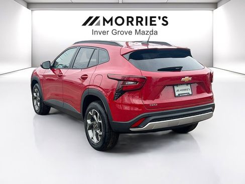 Used 2026 Chevrolet Trax LT w/ Driver Confidence Package FWD image 7