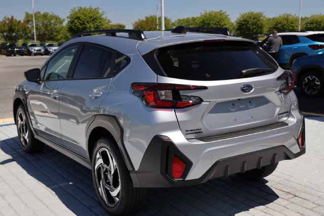 New 2026 Subaru Crosstrek 2.5i Limited w/ Crosstrek Mirror Package AWD/4WD image 4