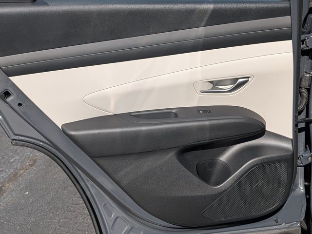 Used 2026 Hyundai Tucson SE FWD image 18
