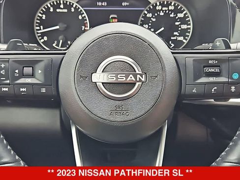 Used 2023 Nissan Pathfinder SL FWD image 23