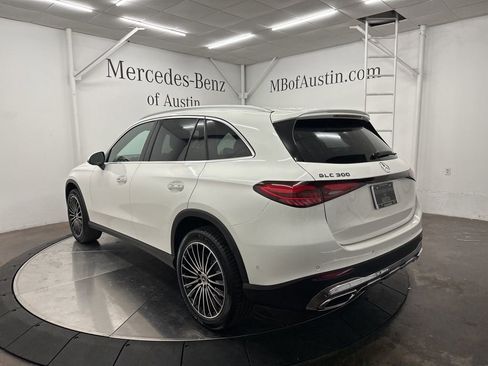 New 2026 Mercedes-Benz GLC 300 image 5