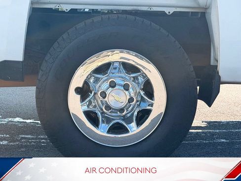 Used 2014 Chevrolet Silverado 1500 W/T w/ Trailering Package RWD image 3