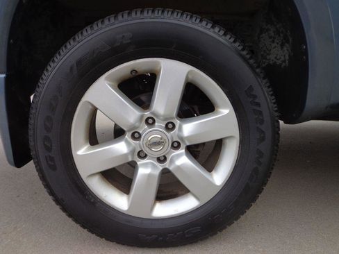 Used 2011 Nissan Titan SL w/ SL Max Utility Pkg image 10