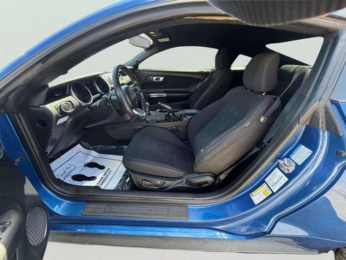Used 2018 Ford Mustang GT w/ GT Performance Package RWD image 11